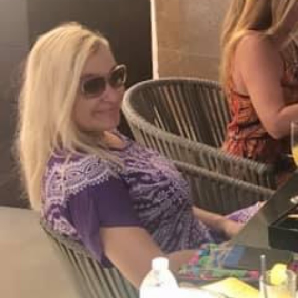 Meet your Posher, Tara - Picture 6 of 16